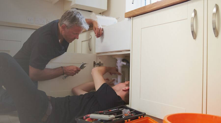 Professional burst pipe repair services in Pahokee, FL